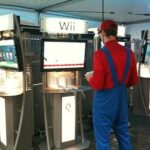 new_mario_bros_wii_launch_8.jpg