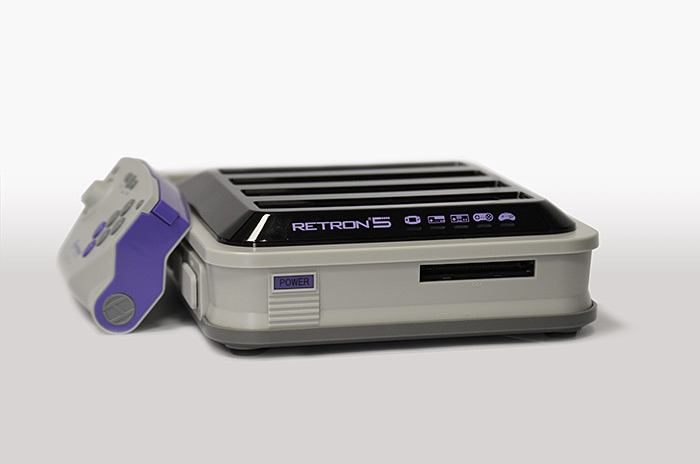 RETRON 5 : la console rétro compatible Nintendo / SEGA dsc_0005-copie-copie.jpg